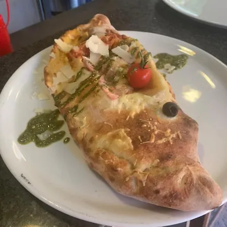 לינה וארוחת בוקר Casa Julie 3*