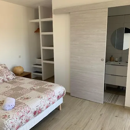 Casa Julie Oda ve Kahvaltı 4*