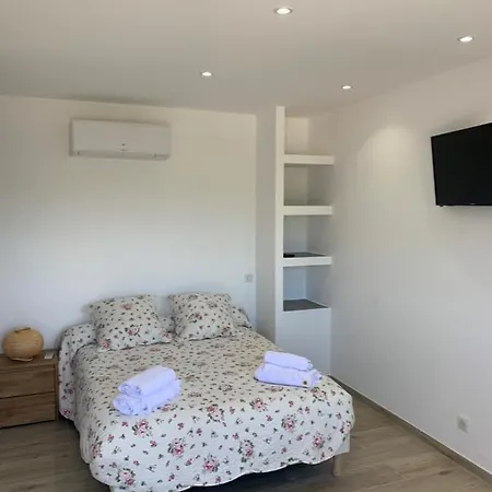 Casa Julie Oda ve Kahvaltı