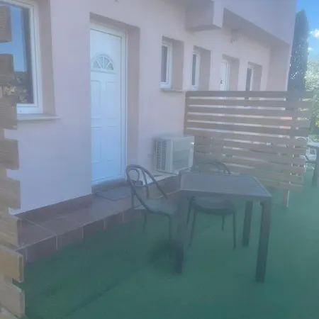 Casa Julie Oda ve Kahvaltı 4*