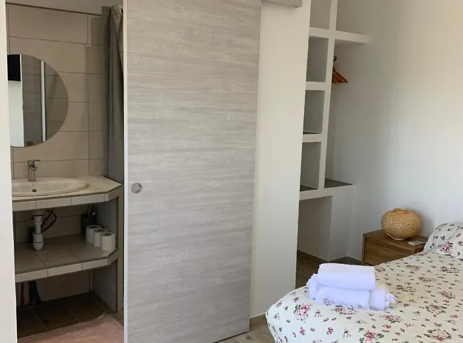 Alojamento de Acomodação e Pequeno-almoço Casa Julie