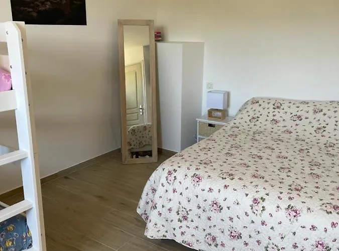 Casa Julie